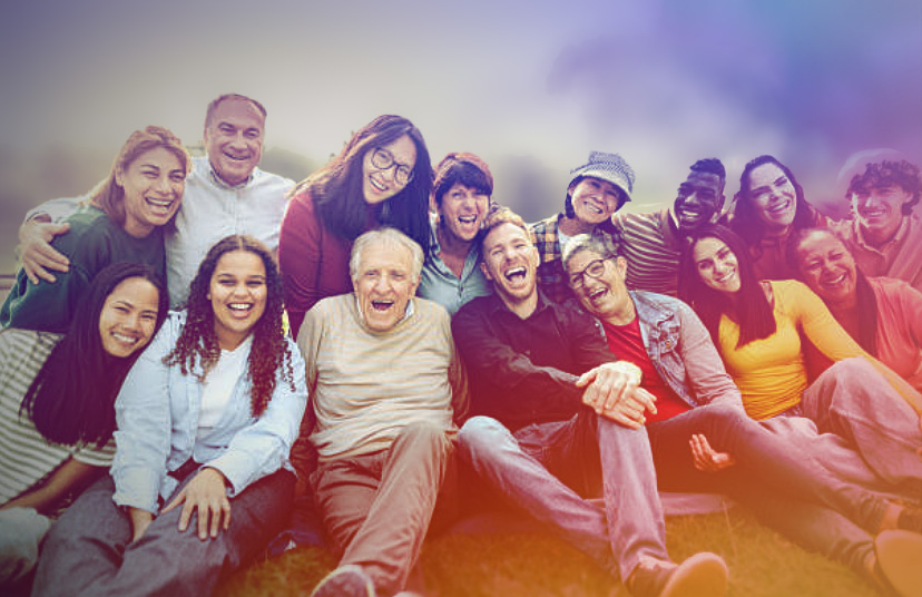 Participants en train de jouer lors d’un atelier d’improvisation théâtrale encadré par Pierre-Yves GAFFET